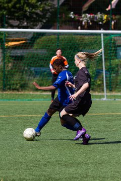 Bild 37 - B-Juniorinnen SV Henstedt-Ulzburg - MTSV Olympia Neumnster : Ergebnis: 1:4